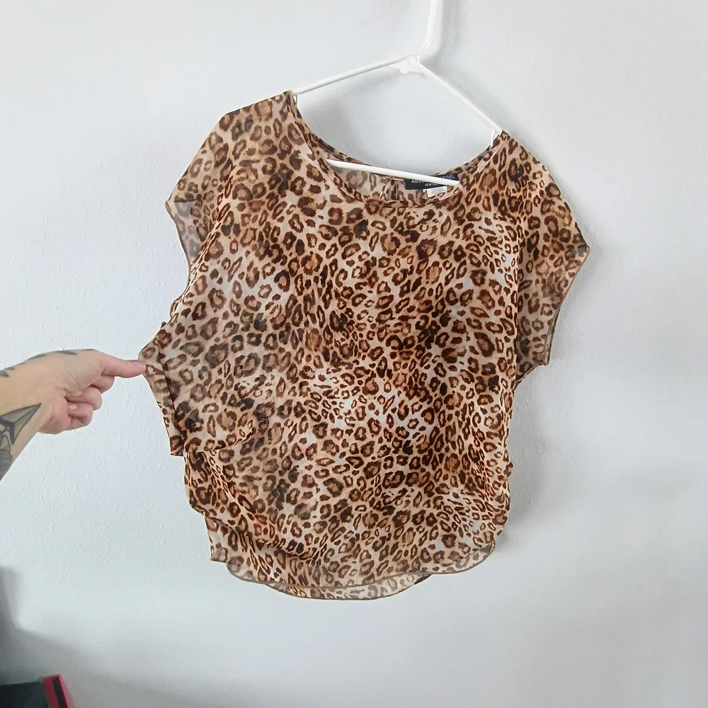 Absolute Angel Leopard Print Chiffon Blouse Sheer Overlay Top Trendy M - Picture 4 of 6